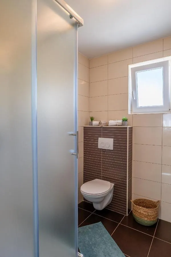 Apartment A&D Mandre 0*,  Croatia