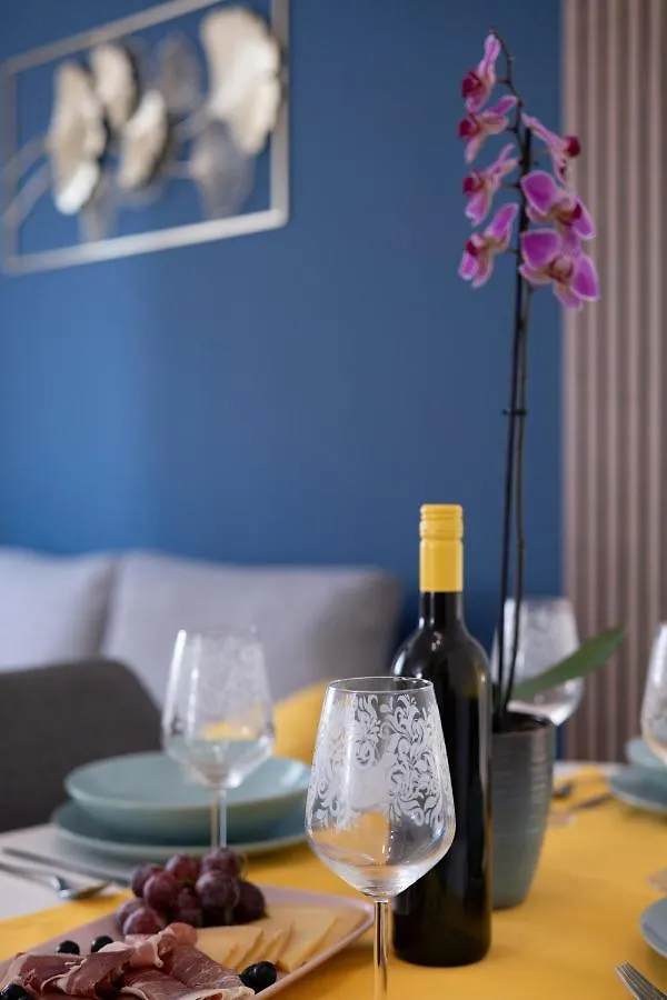 Apartment A&D Mandre 0*,  Croatia